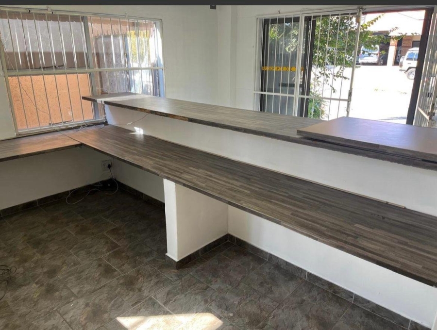 Commercial Property for Sale in Neserhof North West